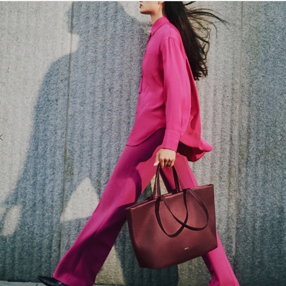 Cuyana Classic Easy Tote - Picture 9 of 9